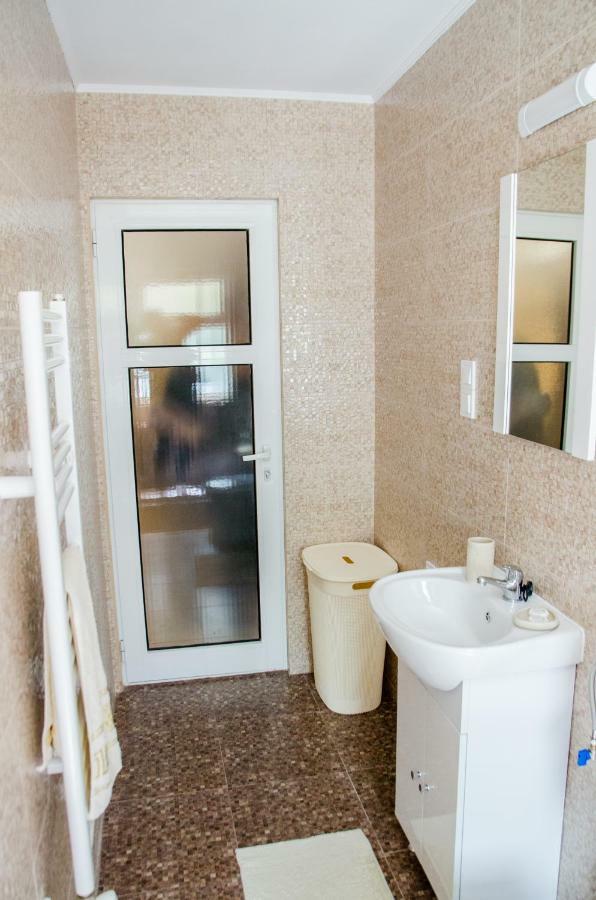 Garsoniera Jad Apartment Tirgu Ocna Bagian luar foto